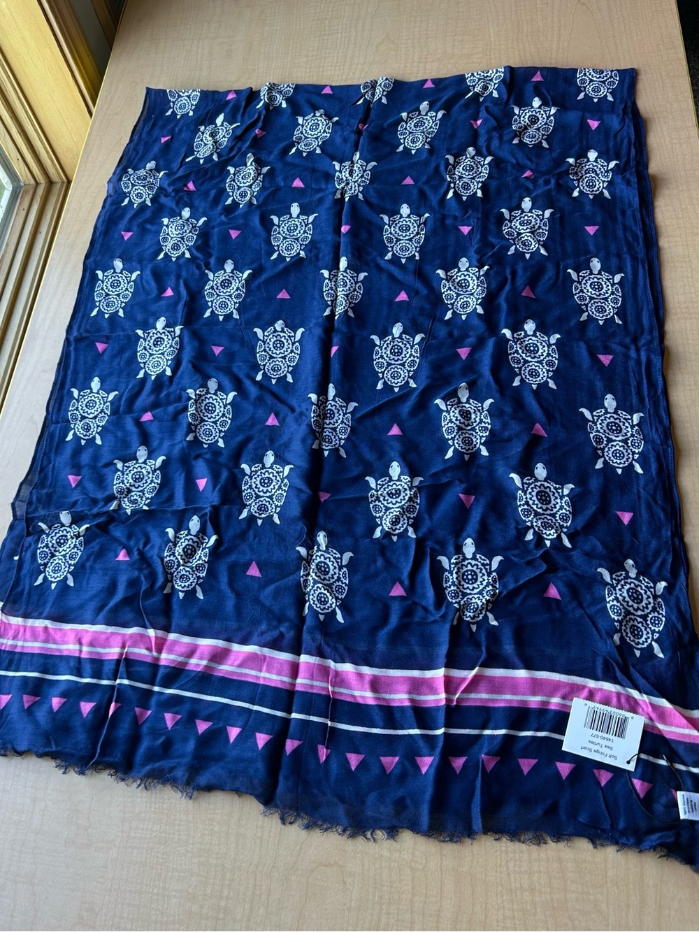 NWT Vera Bradley Sea Turtles Lightweight Viscose Fringe Scarf Navy Pink Wrap